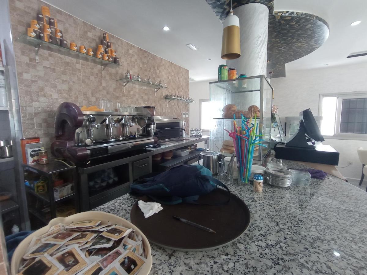 Hotel Castiya Мдік Екстер'єр фото