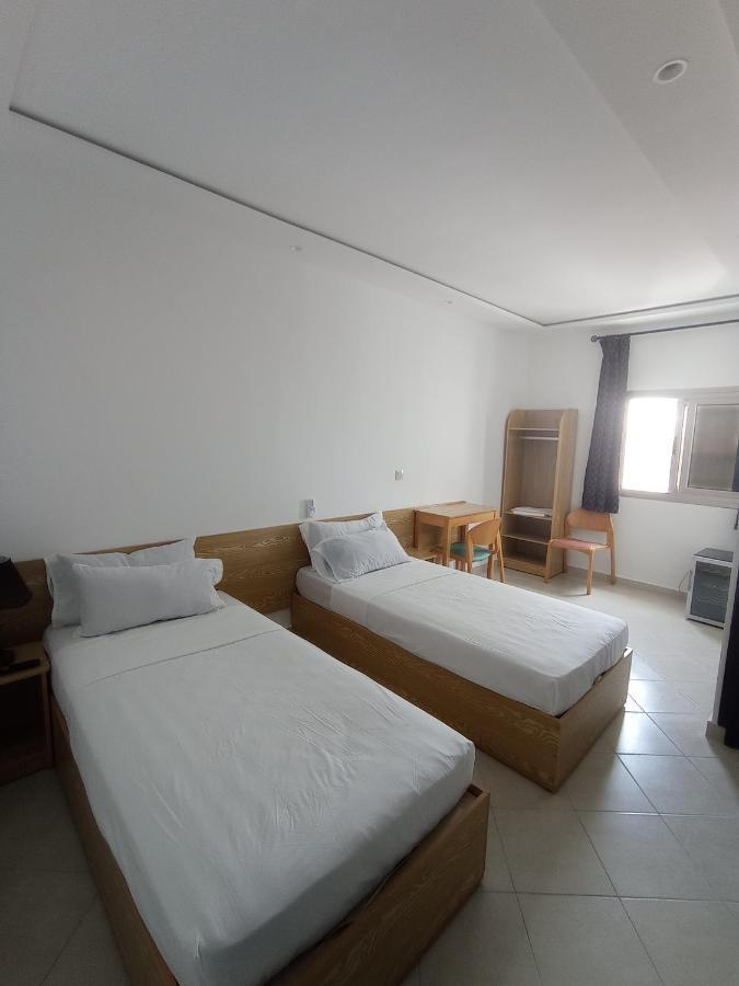 Hotel Castiya Мдік Екстер'єр фото